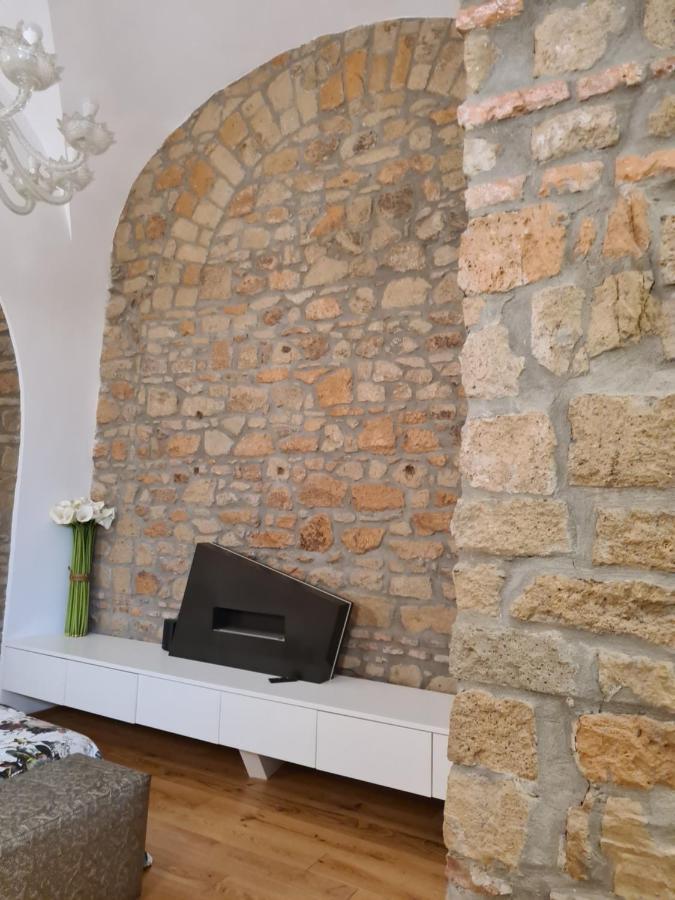 Incantevole Con Jacuzzi Apartamento